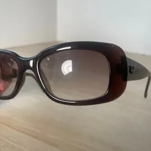 Ray-Ban RB4018 Rituals 637/13 Sunglasses Tortoise Shell Lightly Tinted Italy Ray-Ban | Accessories | Rayban Rb48 Rituals 63713 Sunglasses  main image 3